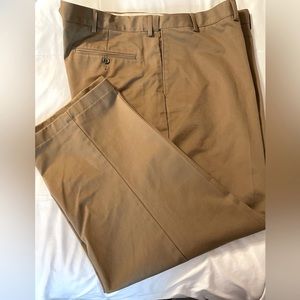 Land’s End men’s size 46 brown chino pants